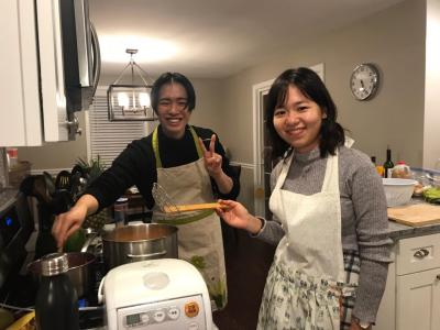 Making Thanksgiving dinner in an American kitchen